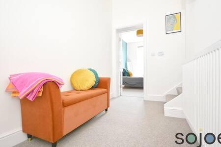 Stunning split level apartment with roof terrace, Lowestoft (fotografie 6)