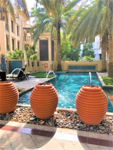 Stunning 2Bedroom in Dubai Downtown - image 10