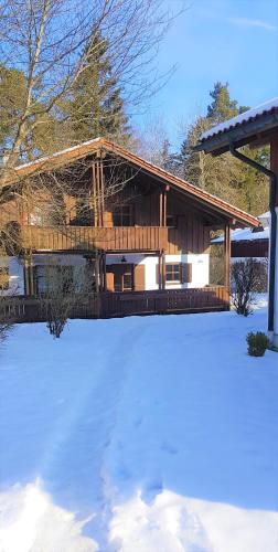 Ferienhaus Pappenheimer in Regen, Deutschland