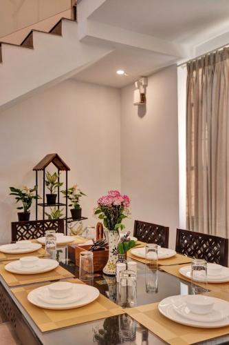 Elivaas Horizon Luxe 5BHK Villa with Pvt Pool, Udaipur