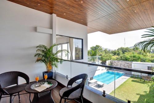 Elivaas Horizon Luxe 5BHK Villa with Pvt Pool, Udaipur