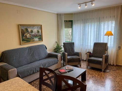  Vivienda Familiar junto Plaza Toros de Teruel in Teruel
