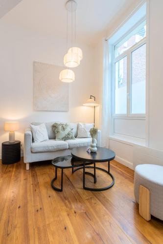 Charming renovated and bright studio in the center