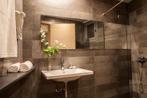 Anemos Rooms & Apartments - image 7