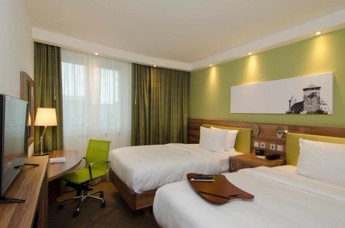 Hampton by Hilton Nürnberg City Center - image 2