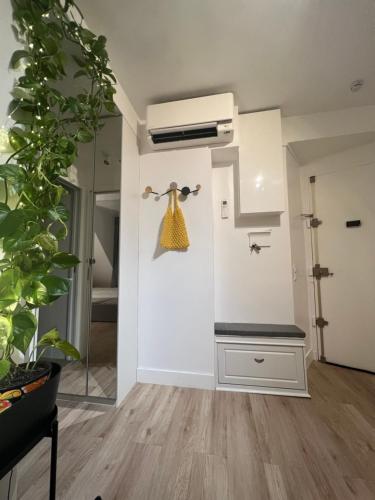 Mynestparis 2-br In Center , Air Conditioner , Elevator, Free Parking - Paris