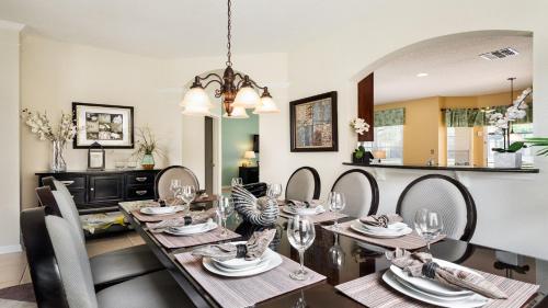 Top Villas - Windsor Hills Resort 519 - image 4