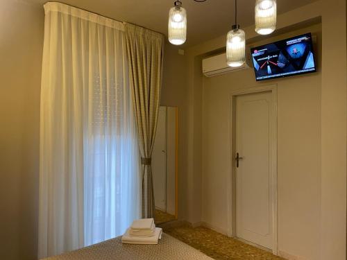 Double or Twin Room with Garden View image 10