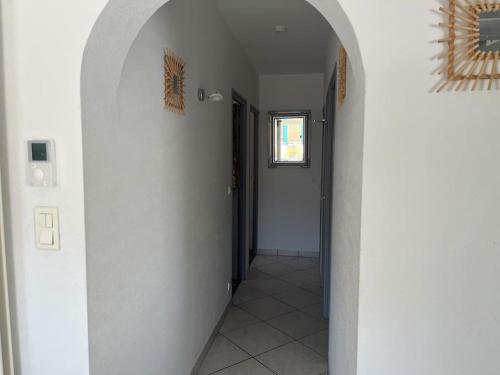 Magnifique villa , piscine ,hamam près des plages (Magnifique villa , piscine ,hamam pres des plages) in 佩羅勒