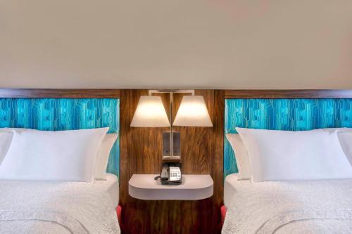 Hampton Inn & Suites Jackson - image 2