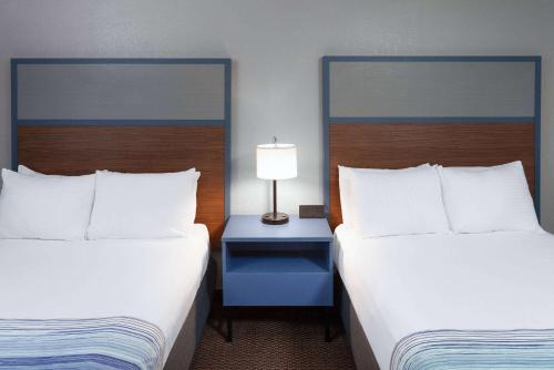 AmericInn by Wyndham New Richmond - image 6