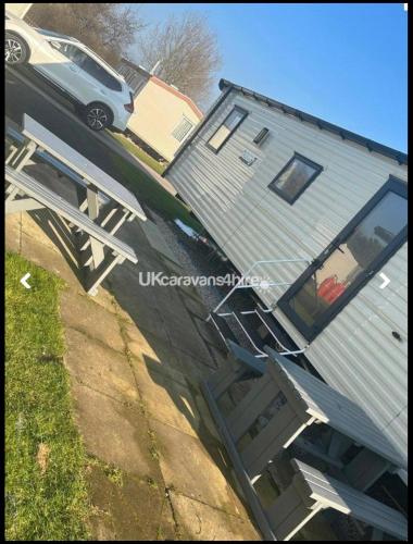 McCanns Caravan Marton Mere