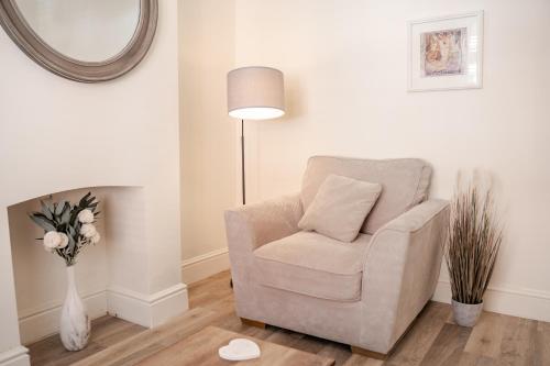 Cosy 2 bed home in Hoole perfect for your Chester break