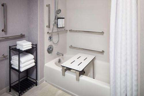 Hyatt Place Boise-Meridian - image 10