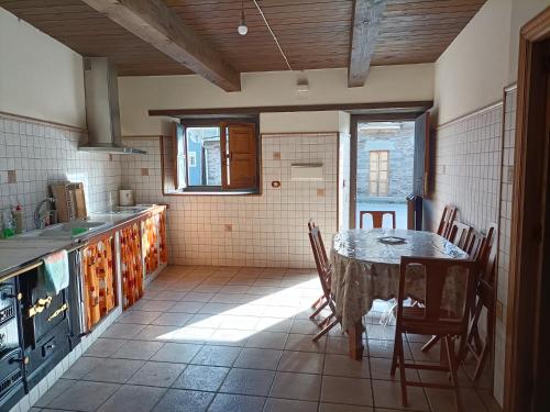 virtuve, CASA DA RIBEIRA in Rugando