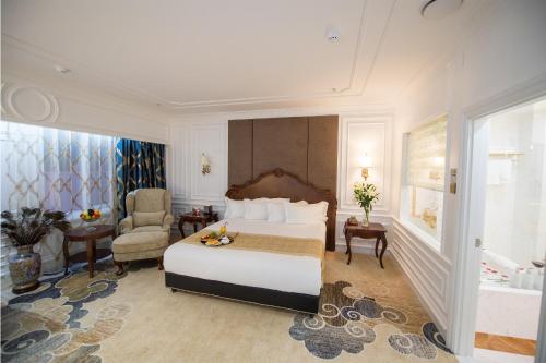 room detail thumbnail 0