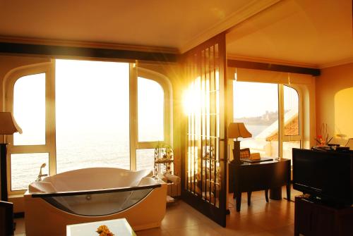 Banheiro, Portaluna Hotel & Resort in Jounieh