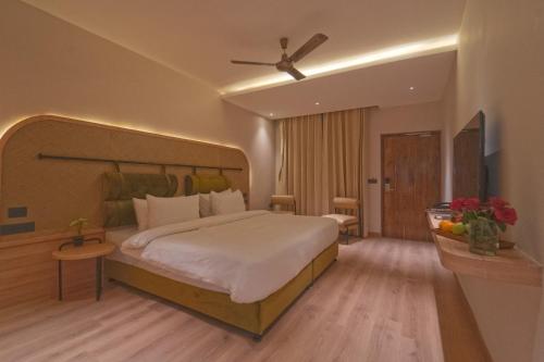 The Narayana Sanctuary - Luxe Poolside Suites by SALVUS