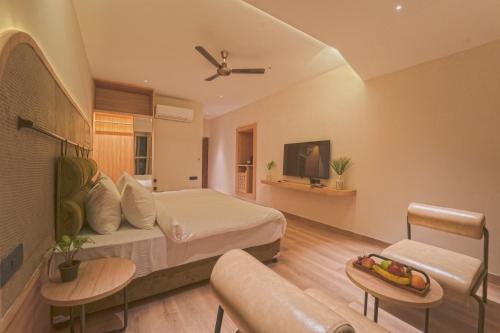 The Narayana Sanctuary - Luxe Poolside Suites by SALVUS