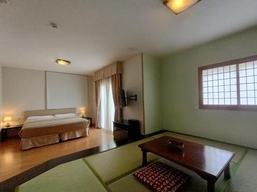 Japanese Superior Double Room with Terrace