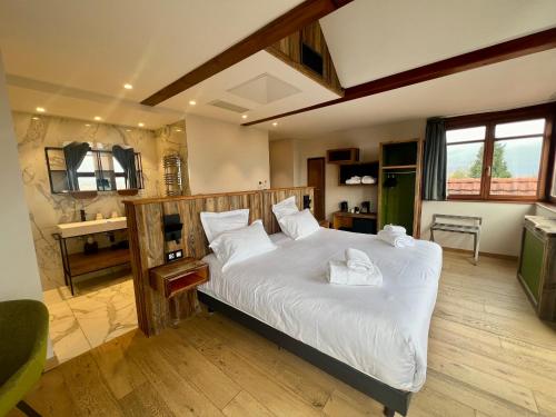 King Room with Garden View