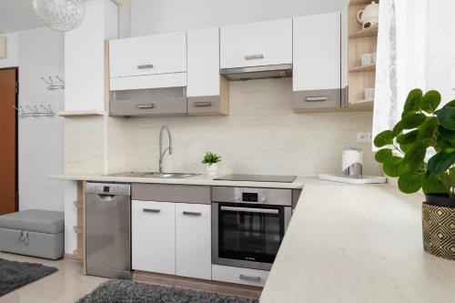 Modern Apartment with Parking in Cracow by Rent like home, Kraków (photo 9)