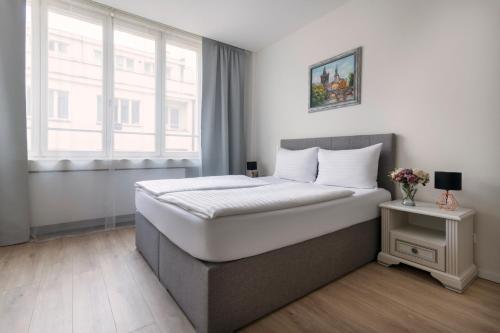 Prague Serenity Suites and Apartments - image 2