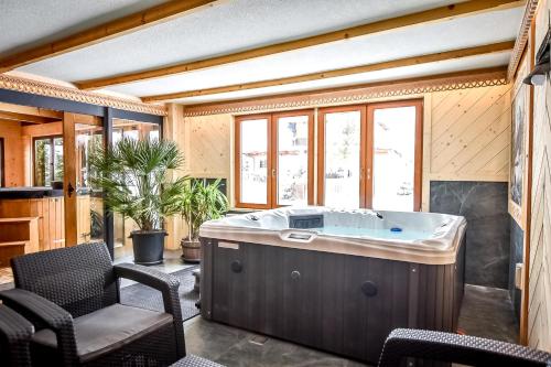 Pezsgőfürdő, Willa Pod Orłem Jacuzzi Sauna (Willa Pod Orlem Jacuzzi Sauna) in Koscielisko