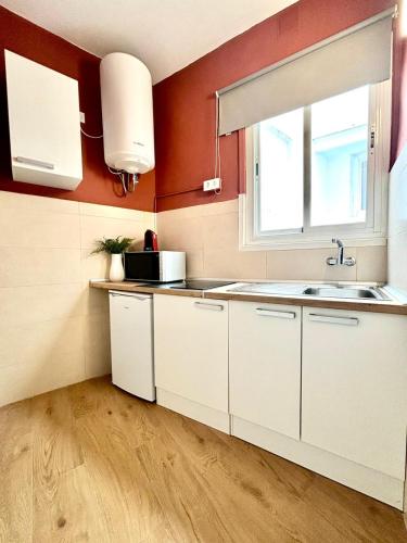 Standard Apartment image 8