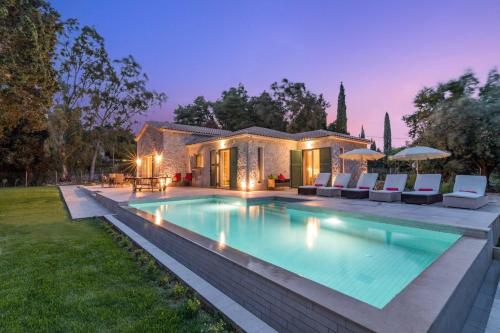 Exquisite Zakynthos Villa - 3 Bedrooms - Villa Lakudi - Private - Luxurious - Table Tennis