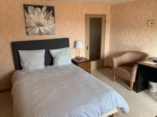 ALSACE GITE 5 PERSONNES - 3 CHAMBRES - 2 SDB in Buhl