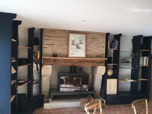 Domaine de la Haute Justerie - piscine & billard à l’orée des bois - Loire Valley (Domaine de la Haute Justerie - piscine & billard a l’oree des bois - Loire Valley) in Luynes