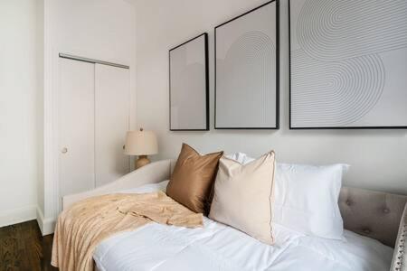 Apartment image 10