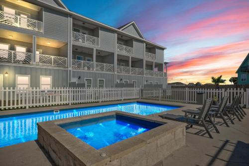 Beach Life, Port Aransas