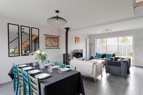 Rosamaris - Maison pour 8 avec jardin gîte à louer Rothéneuf