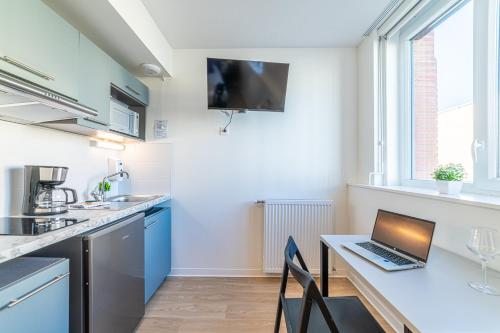 Kitchen, Montempo Appart'Hotel Toulouse Cite Internationale in Toulouse
