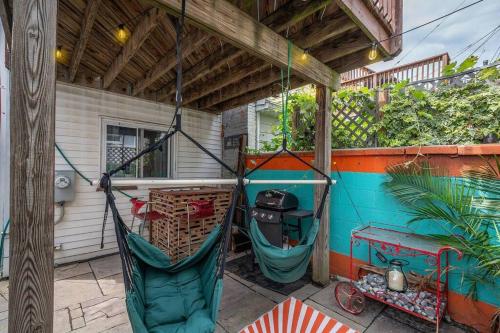 Johns Hopkins Historic Renovated home - Fells Point! in Baltimore, USA