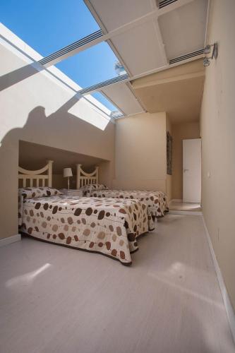 Penthouse Apartment image 2