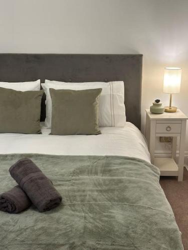2 bed chic vintage flat at Bayswater, Лондон (фото 4)