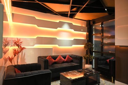 บริการและสิ่งอำนวยความสะดวก, Hotel Trax International in ชัมเศทปุระ