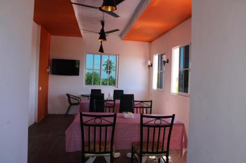 Restaurante, Finimas Residence in Thaa Atoll