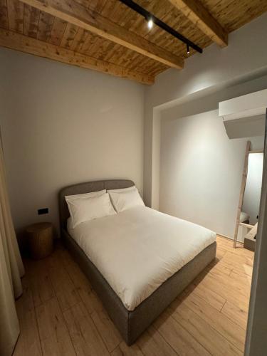 Faces & Places Boutique Hotel, Tirana (zdjęcie 4)