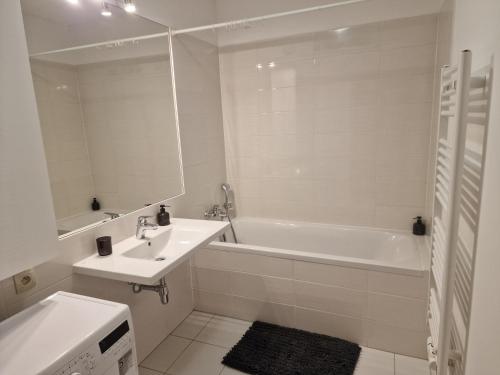 Stylish Panorama City Family Suite, Bratislava (fotografie 9)