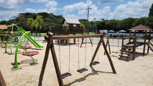 คลับสำหรับเด็ก, Pousada Paraíso do Sol (Pousada Paraiso do Sol) in กัมโป ลาร์โก