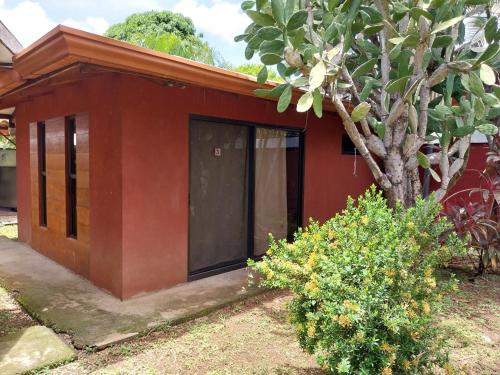 Las cabinas del sueño (Las cabinas del sueno) in Nikoja