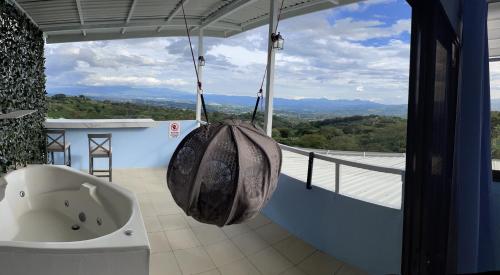 Skats, Cabaña2 Mirador Jacuzzi (Cabana2 Mirador Jacuzzi) in Sarchi