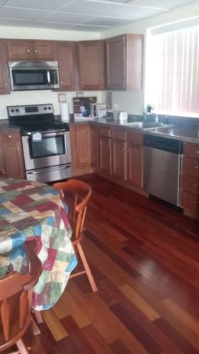 Suite 3 in Schenectady