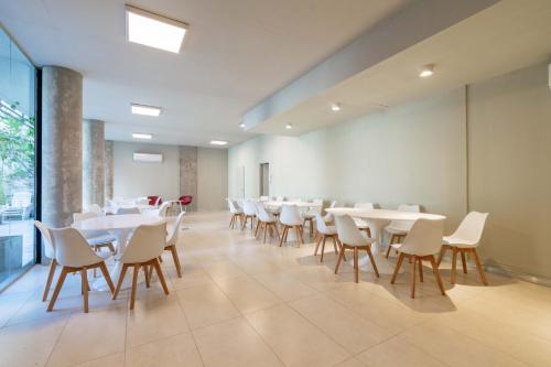 One-Bedroom Apartment image 10