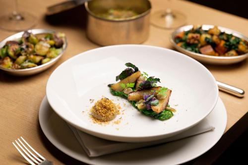 The London EDITION - main image