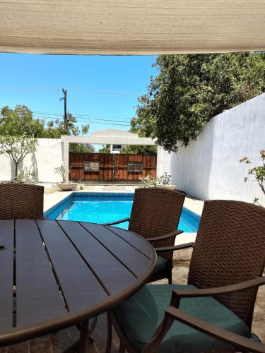 Casa Juarez: Great 4BR house w/ POOL & GAMES, perfect for Parties & Family in La Paz, Mexico